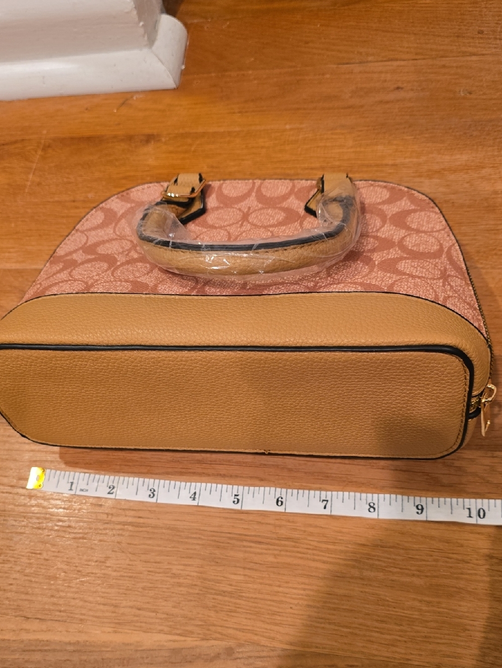 FASHION Signature Dome Satchel/Crossbody - Picture 5 of 6